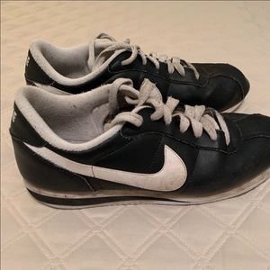 Nike Cortez size 10